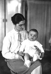 004 0038 Ellen Meyer geb Smit mit Sohn Ernst August