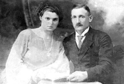 011 0003 Karl und Anna Hennig geb Glang aus Eichen Ortsteil Behlacken