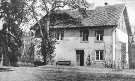 012 0005 4 Familien Insthaus fuer Gutsarbeiter in Eiserwagen