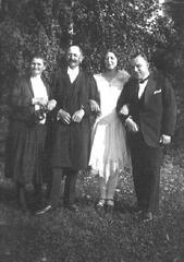 014 0017 Krugdorf Ehepaar Fritz Girod mit einem Gastpaar