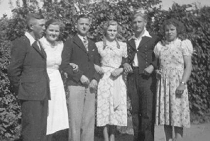 015 0039 Friedrichsdorfer Jugend um 1940