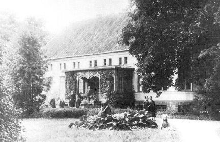 016 0007 Parkansicht des Gutshauses Friedrich und Maria Klein in Friedrichsthal vor 1945