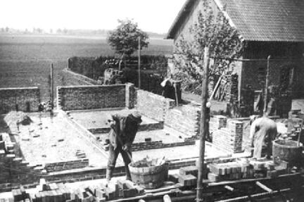 017 0041 Stallneubau auf dem Grundstueck Karl Daniel in Frischenau im Jahre 1939
