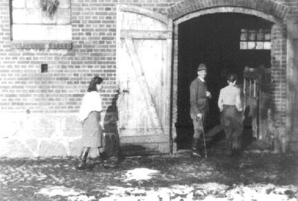 017 0050 Tiefenthamm im Kreis Wehlau 1944 Pferdestall