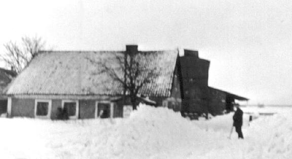 018 0002 Wohnhaus und Muehle Anwesen Perner im hohen Schnee
