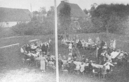 021 0012 Erntedankfeier im Gutspark 1938