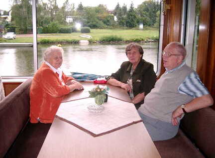 59 09 1324 6 Kirchspieltreffen 2005 Dampferfahrt auf dem Main am Sonntag