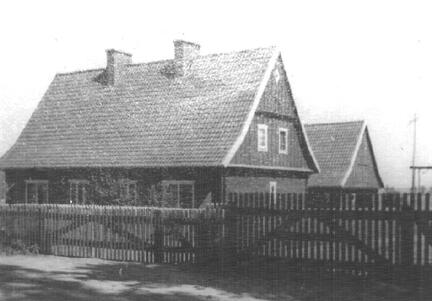 023 0005 Waldarbeitergehoeft in Grauden etwa 1940