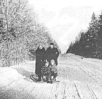 023 0054 Im Bereich der Oberfoersterei im Winter 1941