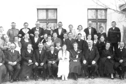 035 0023 Konfirmation bei Familie Liedtke in Gundau