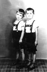 037 0022 Alfred und Kurt Stadie im Jahre 1941