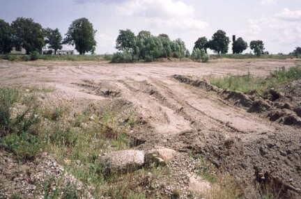 040 1007 Imten im Jahre 1993 Hier stand einst die Windmuehle Die Baumreihe zeigt den Verlauf der Strasse von Imten nach Romau