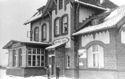 046 0008 Der Bahnhof in Klein Nuhr