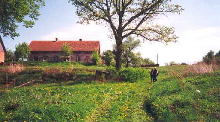030 1006 Das gleiche Gebaeude aus anderer Sicht