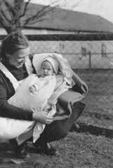 050 0056 Irma John mit Sohn Harald