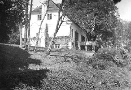 056 0012 Das Gutshaus Gross Kuglack von der Parkseite aus gesehen