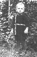 056 0035 Herbert Hoffmann geb 13 03 1934 im Herbst 1936
