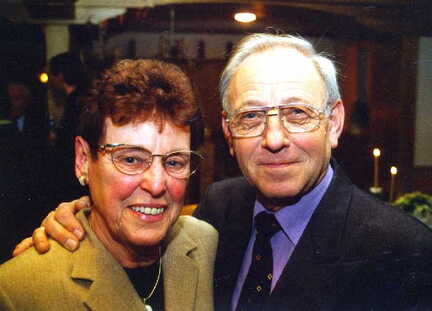 056 1006 Johanna geb Hecker und Herbert Hoffmann aus Kuglack feiern am 04 06 2005 Goldene Hochzeit