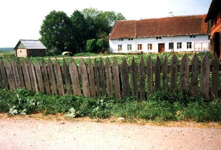 058 1003 Das Wohnhaus Gutzeit am 26 05 1992