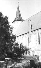 059 0027 Friedhof neben der Kirche in Kremitten