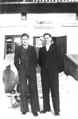 062 0022 Gasthaus Karl Schlicht mit Saal und oeffentlichem Fernsprecher sowie Lebensmittelgeschaeft Davor Herbert Schmidtke und Fritz Neumann