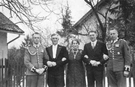 062 0038 Die Geschwister Urban am 28 03 1941 Von links Kurt Alfred Elsa Erwin und Erich