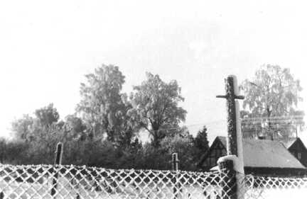065 0013 Blick auf Dunkels Garten und die Schmiede von Karl Radtke Moterau im Winter 1941