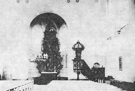 071 0010 Das Innere der Paterswalder Kirche mit Altar und Kanzel