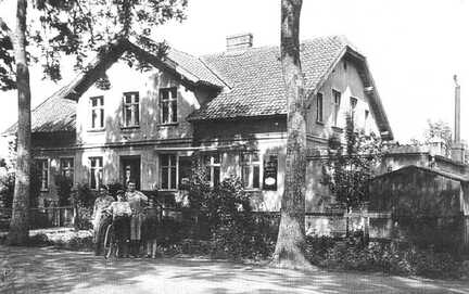 071 0013 Geschaefts und Wohnhaus der Fleischerei Julius Lilienthal im Jahre 1928