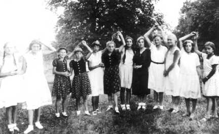 071 0037 Volkstanzgruppe Paterswalde