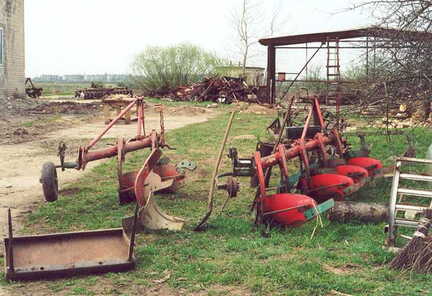 071 1053 Es gibt im Koenigsberger Gebiet keine Ersatzteile fuer die veralterten landwirtschaftlichen Geraete