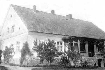 074 0002 Gutshaus Jodeiken in Pettkuhnen Erbaut um 1890 Besitzer von 1909 bis 1945 Georg Lemcke
