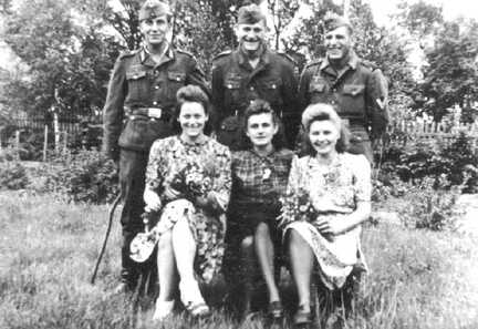 075 0011 Klein Plauen an einem Sonntag im Juni 1943