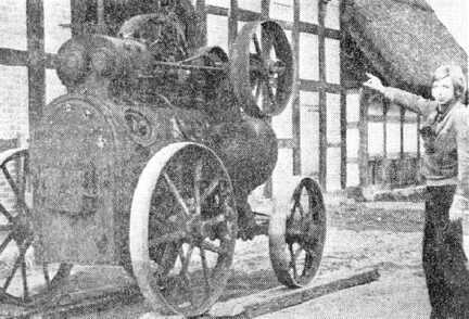 075 0015 Alte Dampfmaschine in Klein Plauen