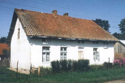 075 1018 Dettmitten im Sommer 1997 Das Wohnhaus von Schneidermeister Spielmann