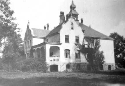 078 0054 Gutshaus von der Gartenseite gesehen