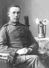 079 0006 Ernst Werner aus Poppendorf ca 1920