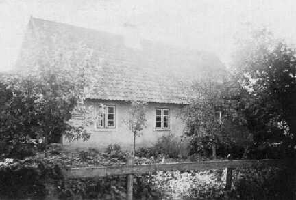 079 0044 Das Wohnhaus der Familie Klein in Poppendorf