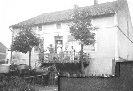 080 0038 Sonntags gab es in Pregelswalde Kuchen von Haus zu Haus von der Baeckerei Horn