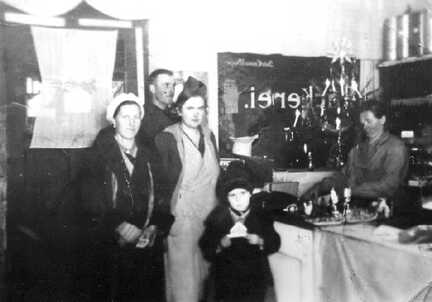 080 0057 In der Baeckerei Wagner in Pregelswalde im Muehlenhaus im Jahre 1934