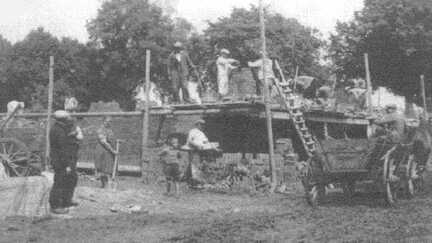 082 0052 Bau des Wohnhauses der Familie Rossol im Jahre 1937