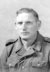 083 0022 Ernst Gloede im August 1943 in Russland
