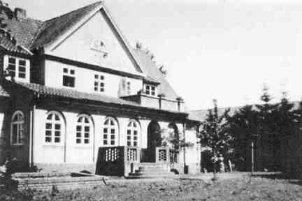 083 0047 Das Direktorenhaus der Allemannia in Richau