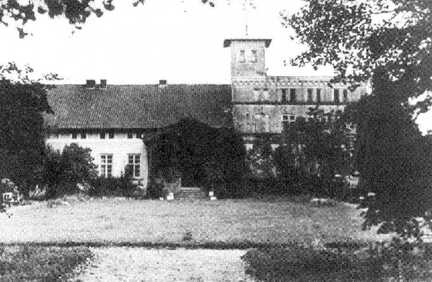 085 0026 Gutshaus Rockeimswalde Ansicht Gartenseite