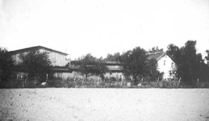 086 0037 Anwesen des Landwirtes Kurt Templin Roddau Perkuiken im Jahre 1934