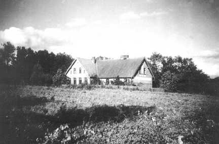 089 0024 Die zweiklassige Schule in Sanditten Erbaut 1911
