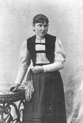 092 0008 Selma Todtenhaupt geb Vogel ca 17 Jahre alt