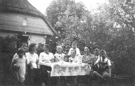 094 0038 Haus der Familie Strogies in Schirrau