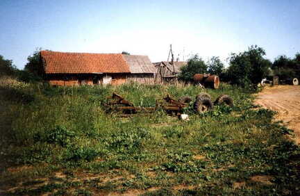 096 1005 Blick auf das ehemalige Anwesen von Bauer Alex Paul im Jahre 1992