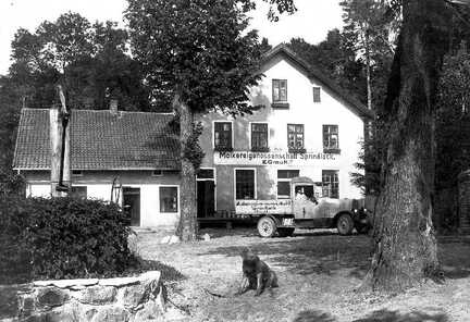 100 0043 Das Gebaeude der Molkereigenossenschaft Sprindlack